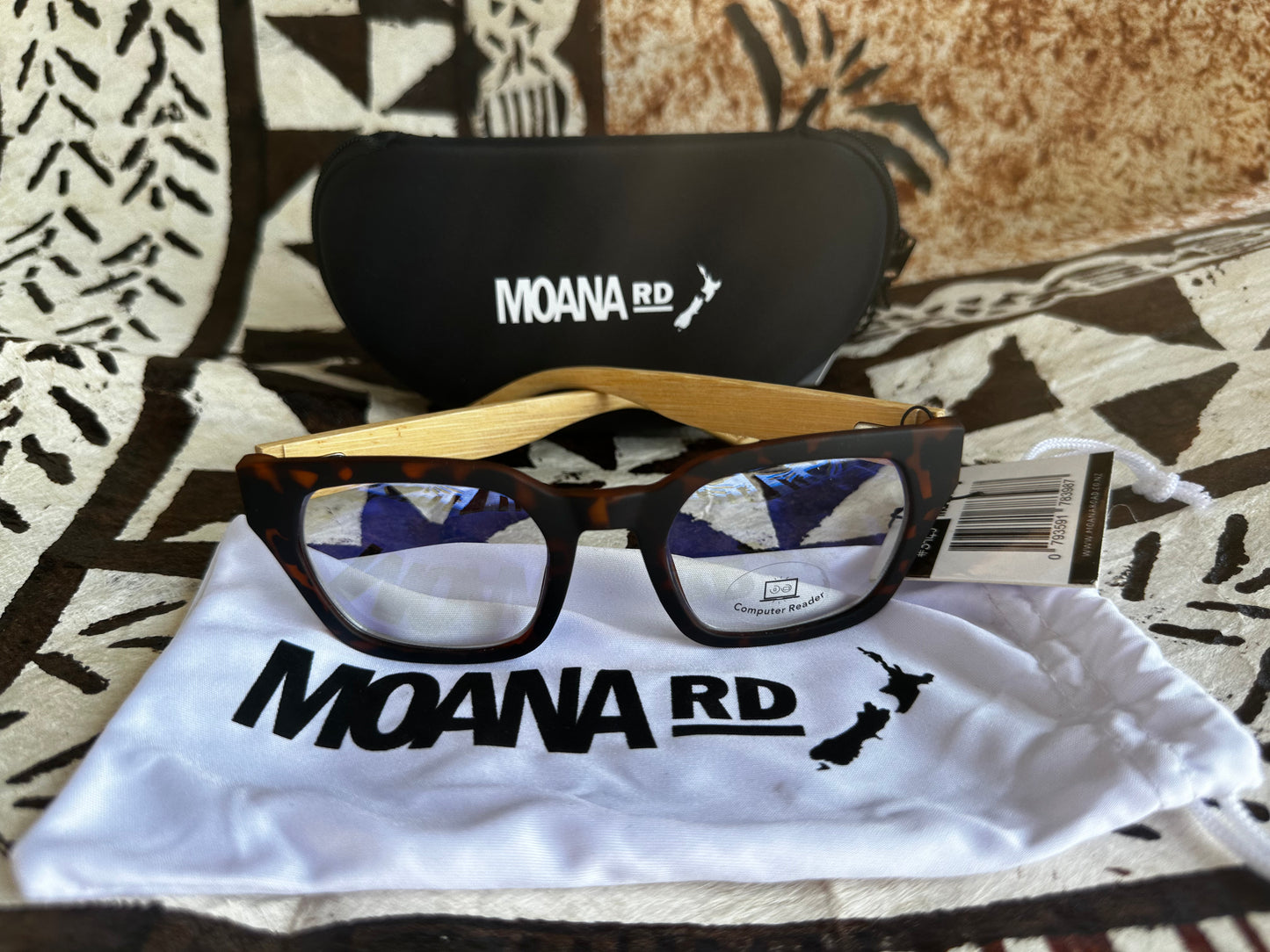 Moana Rd Sunnies