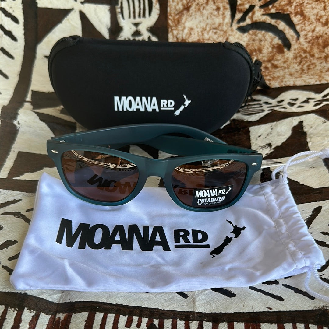 Moana Rd Sunnies