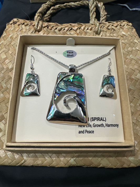 Paua Toki With Koru Box Set